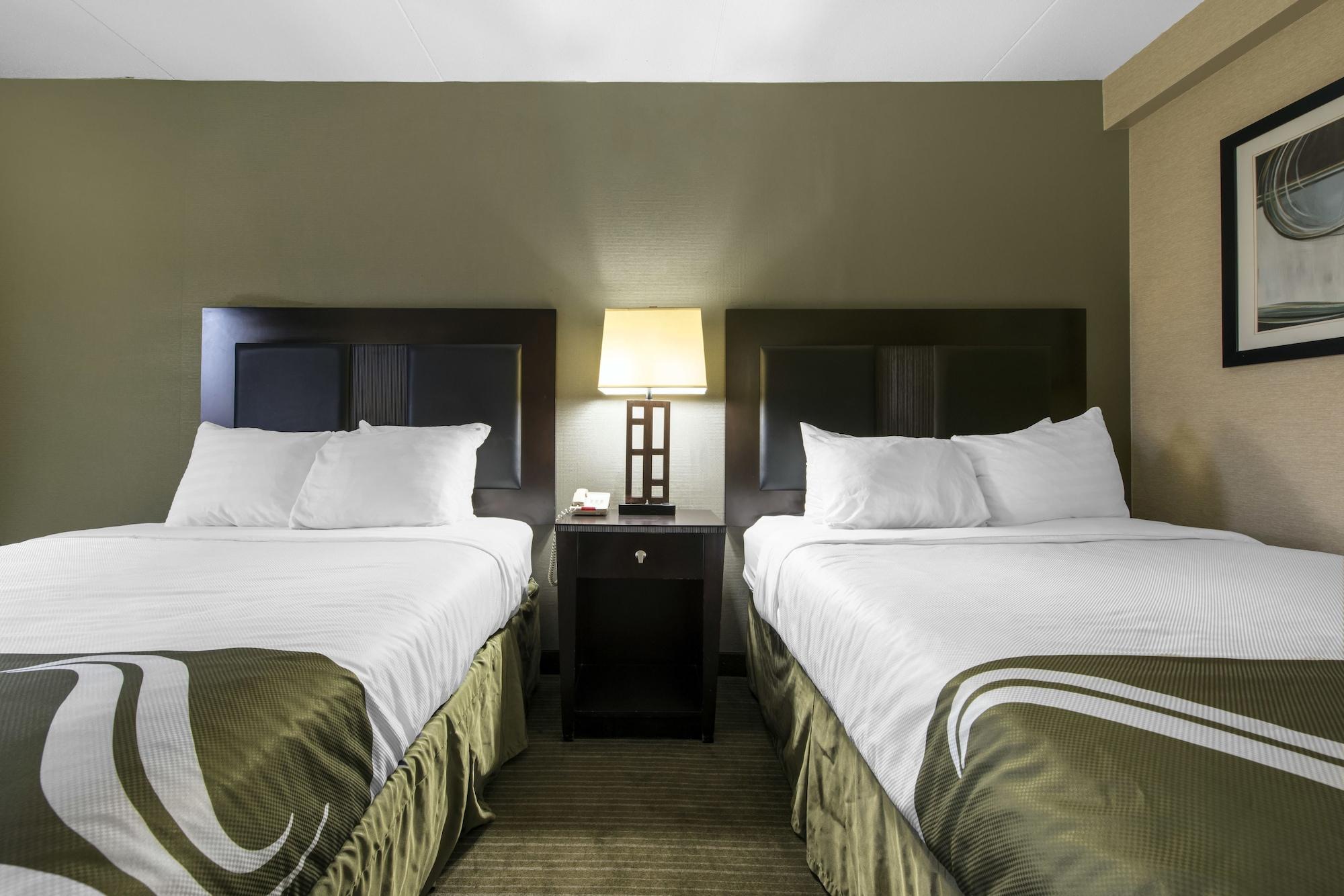 Quality Inn & Suites Charleston - Civic Center Dış mekan fotoğraf