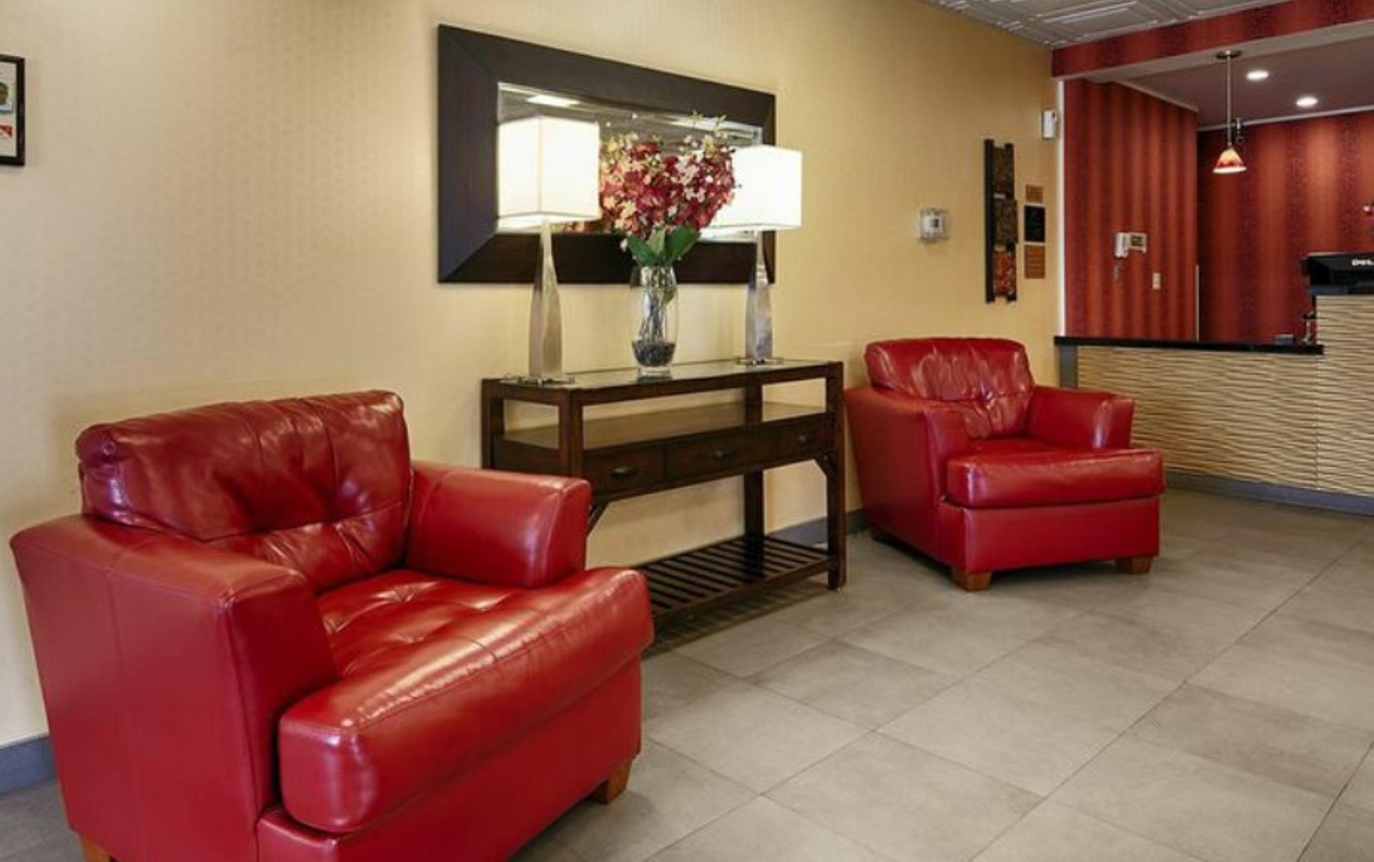Quality Inn & Suites Charleston - Civic Center Dış mekan fotoğraf