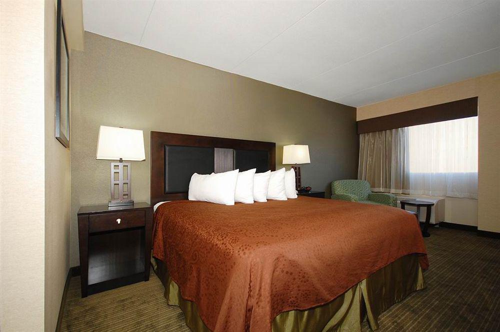 Quality Inn & Suites Charleston - Civic Center Oda fotoğraf